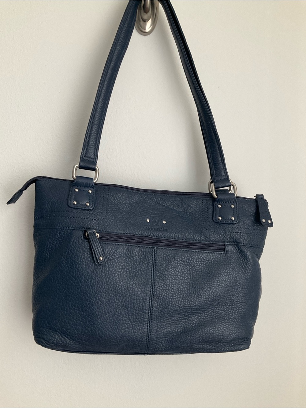 Stone Mountain Accessories Navy Leather Shoulder Bag - Picture 4 of 11